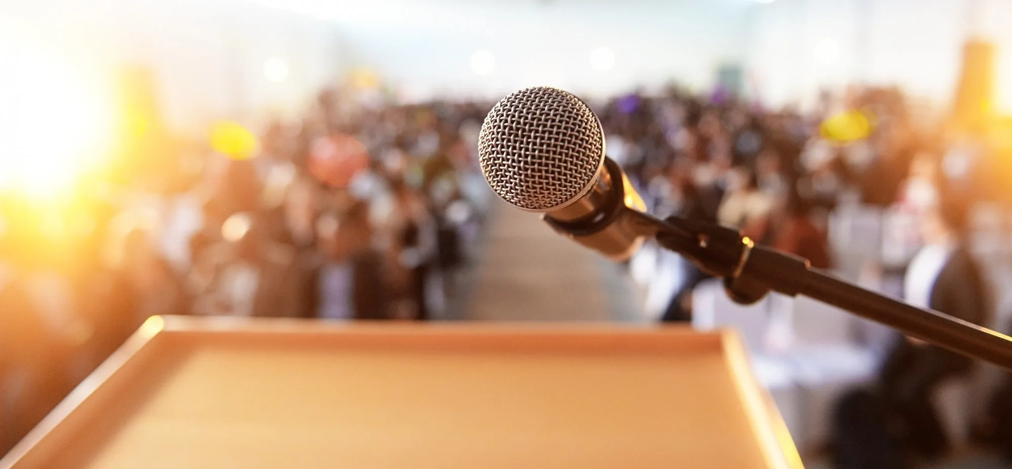 How To BE Confident in Public Speaking